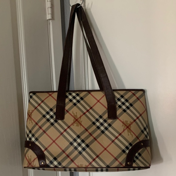 Burberry Handbags - Vintage Burberry Shoulder Bag Nova Check with EKD print